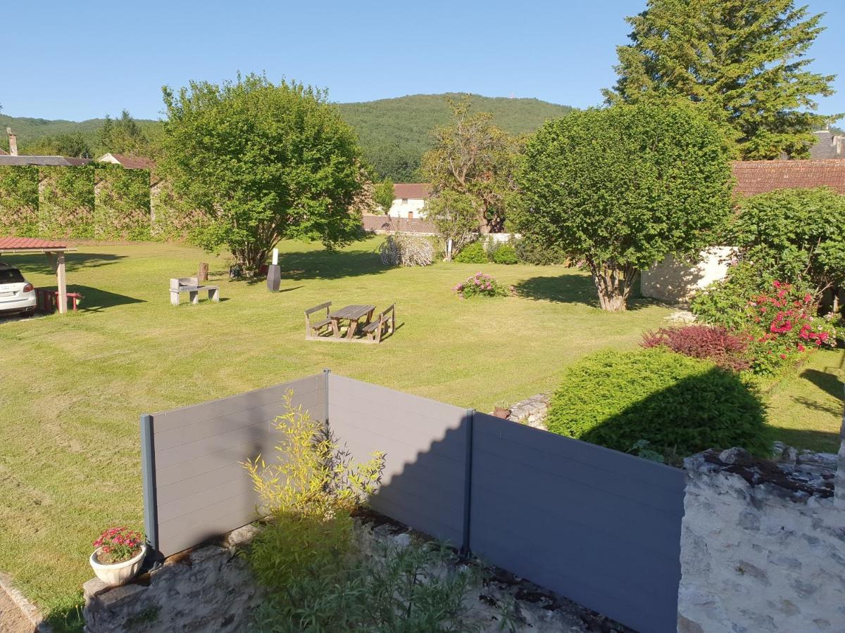Sandre, Fish And Gites Lanzac Exterior foto